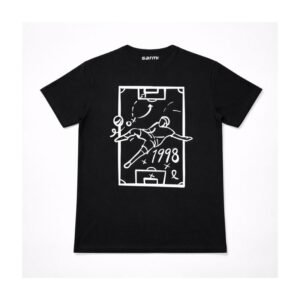 Camiseta oversize gravedad by Andres sarmiento